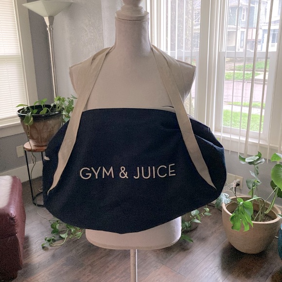 Gym & juice - Picture 1 of 2